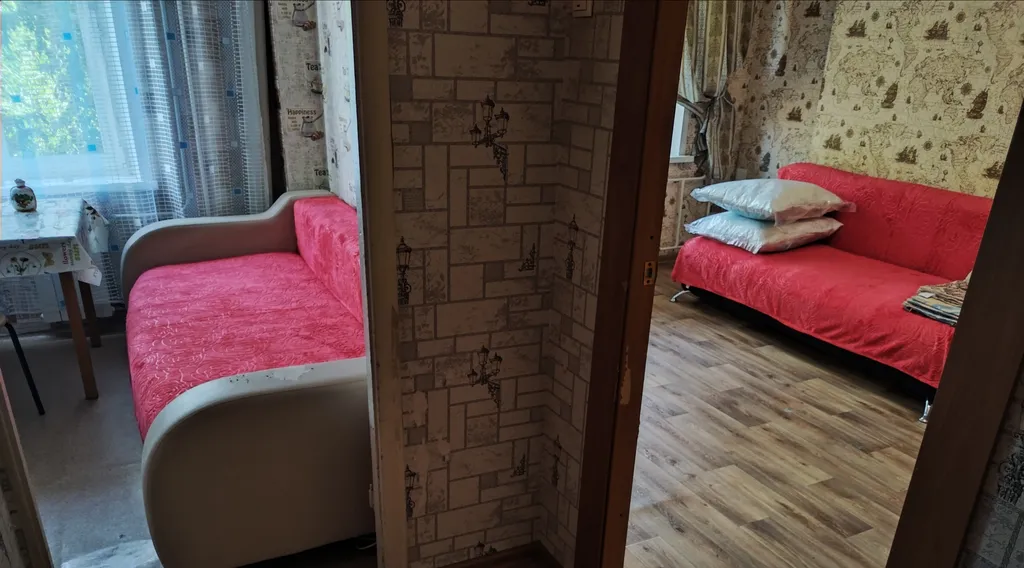 Уютная квартира у Института Решетнева и набережная Енисея