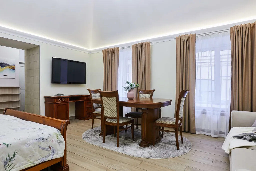 Однушка у медного всадника и набережной