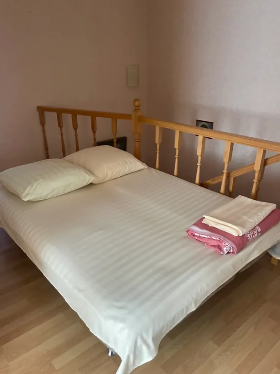 Коттедж с баней и теплым бассейном