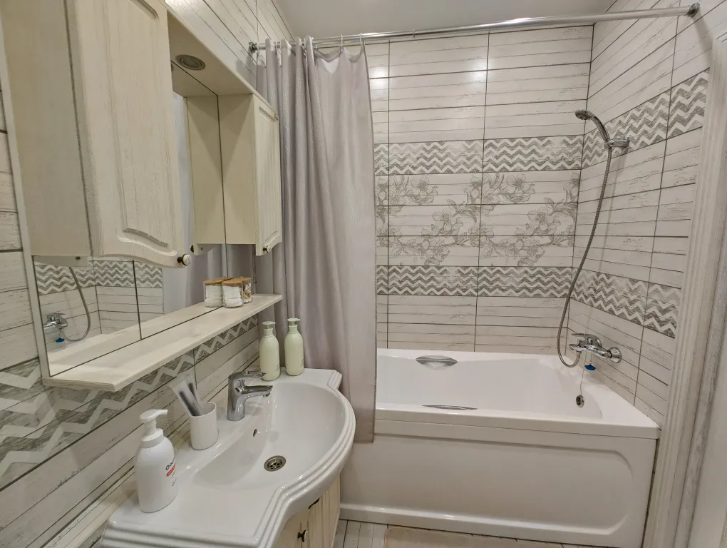 Светлая квартира с панорамой на южную часть города