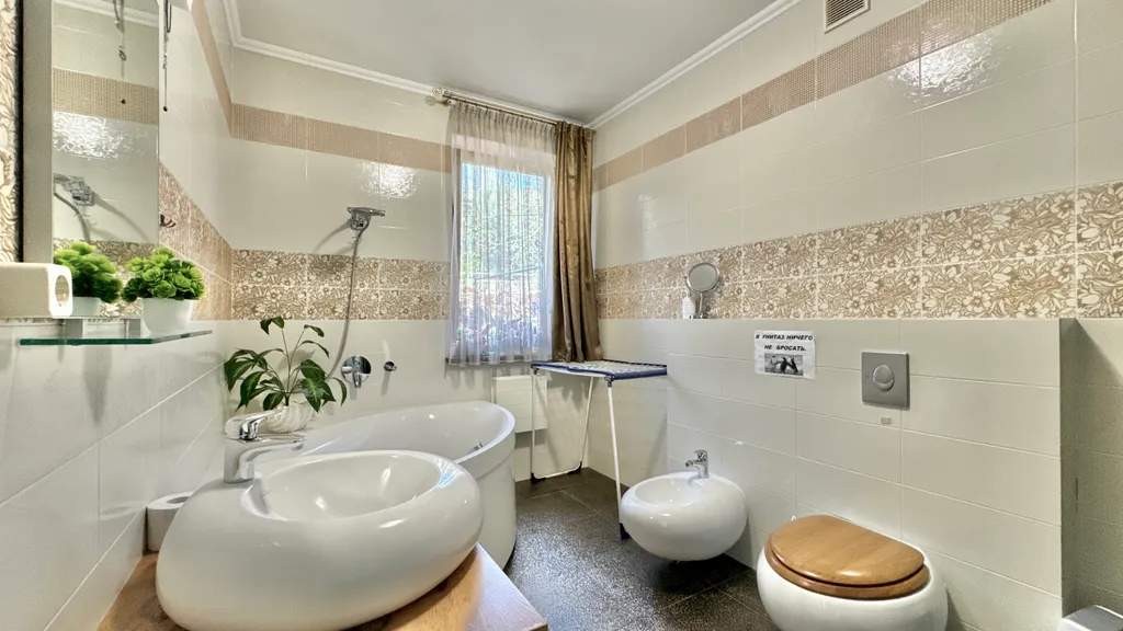 Коттедж Вилла возле Царской тропы в Нижней Ореанде — Ореанда