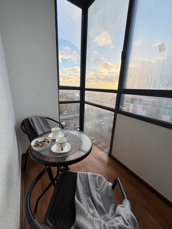 Квартира Квартира с новым ремонтом — Янино-1