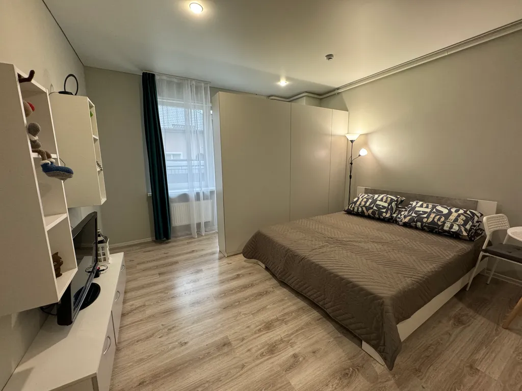 Маленькая дружелюбная студия Лайт