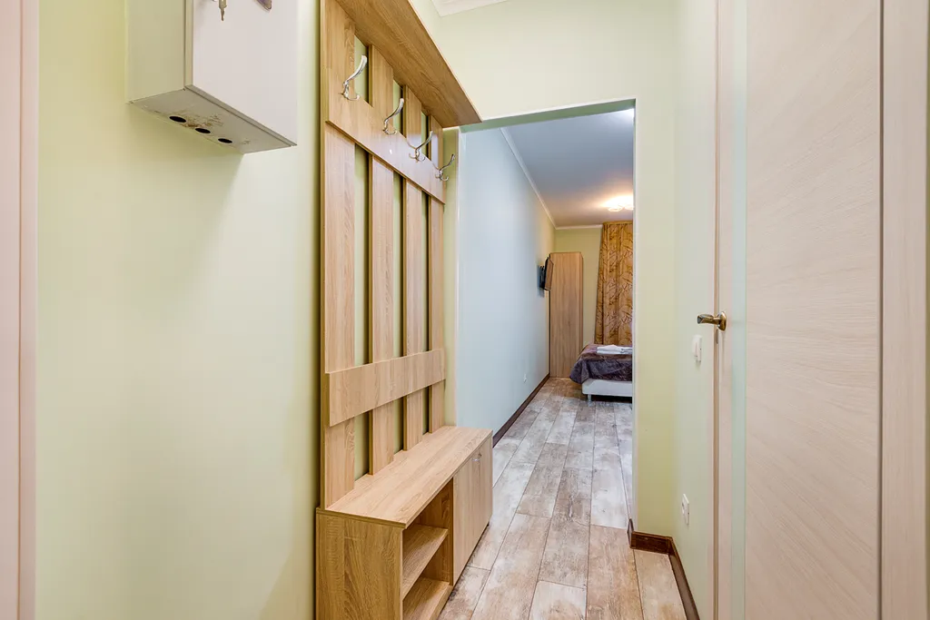 Зеленая студия с видом на реку