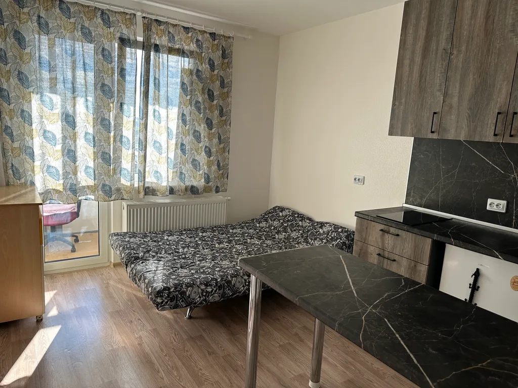 Квартира Небольшая солнечная студия — аренда посуточно в Санкт-Петербург