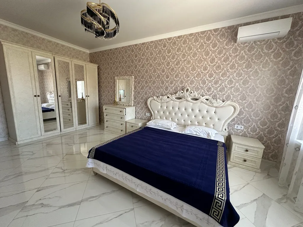 Уютная трехкомнатная квартира у моря