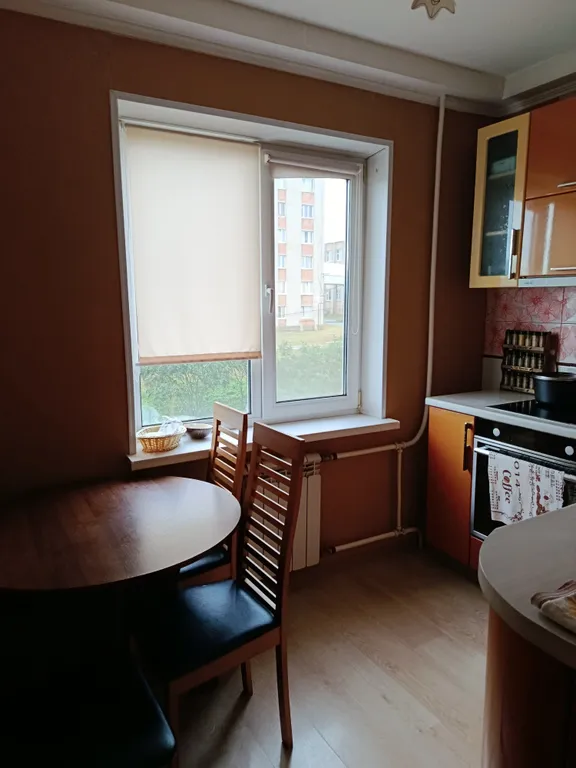 Чистая, уютная, трёхкомнатная квартира с евроремонтом и удобствами