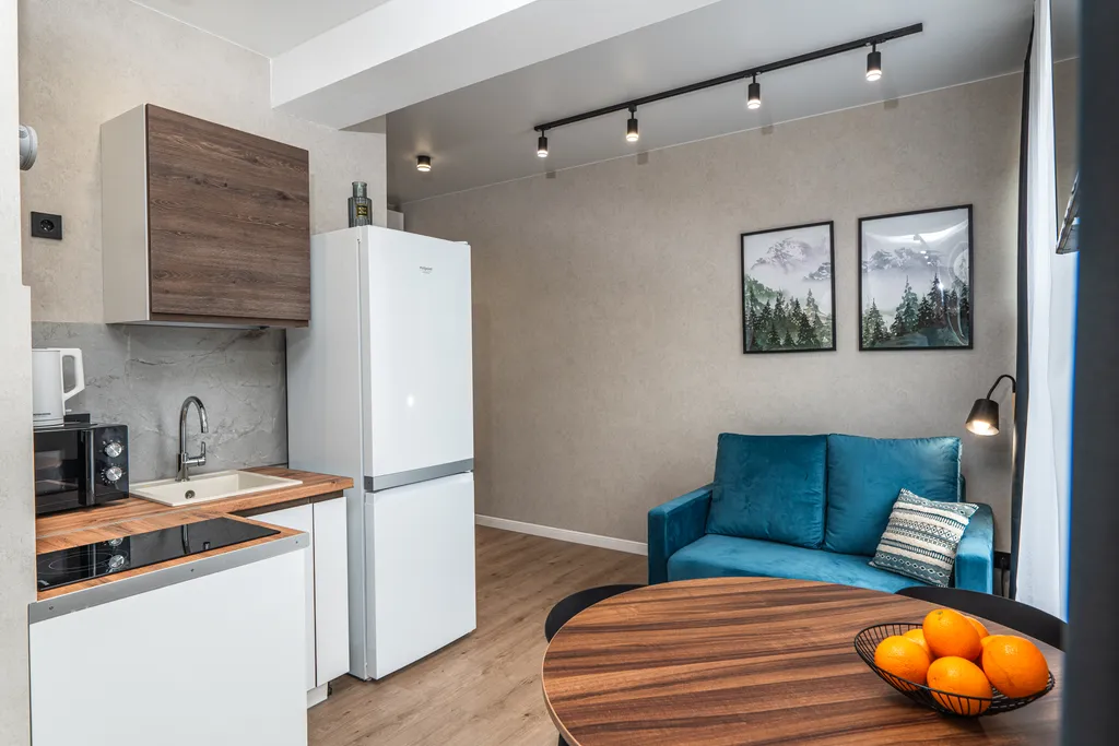 Апартаменты с отдельной спальней  с видом на горы