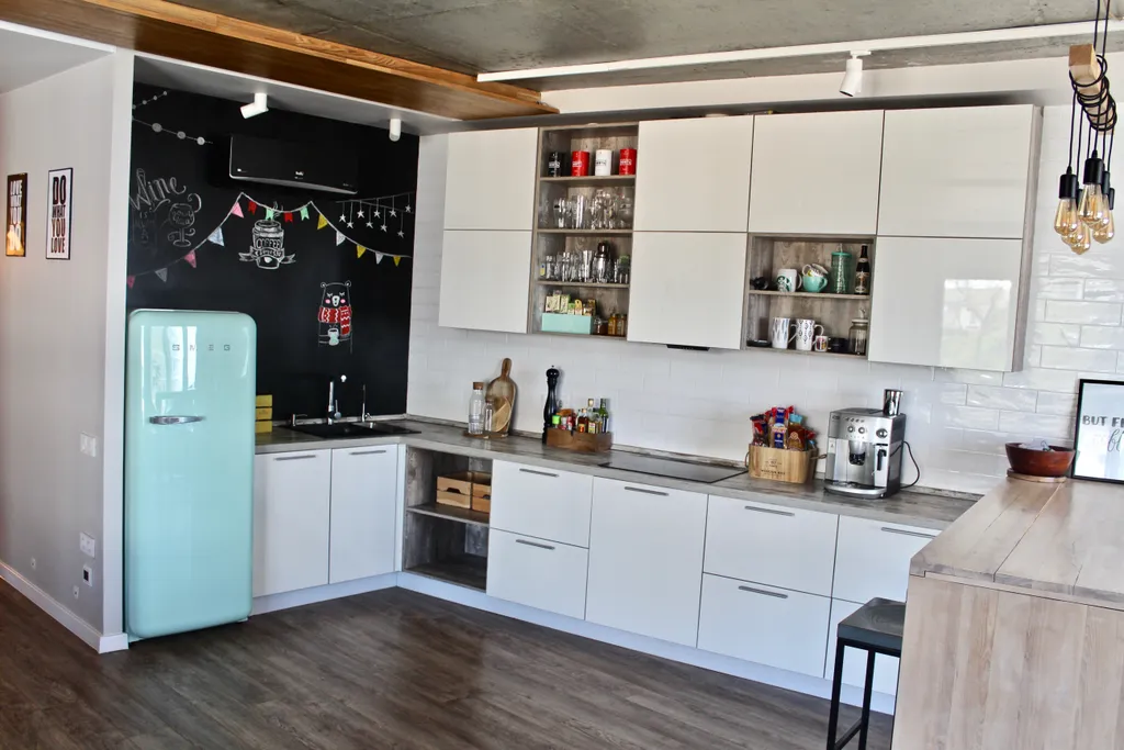 2х.ком.кв.  85.кв.м  в Центре вид на море и город , район Фуникулёра