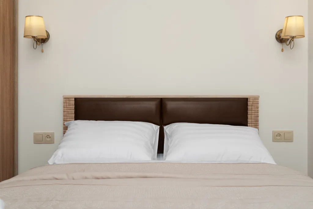 Дом с теплым бассейном и баней для загородного отдыха Южная Резиденция