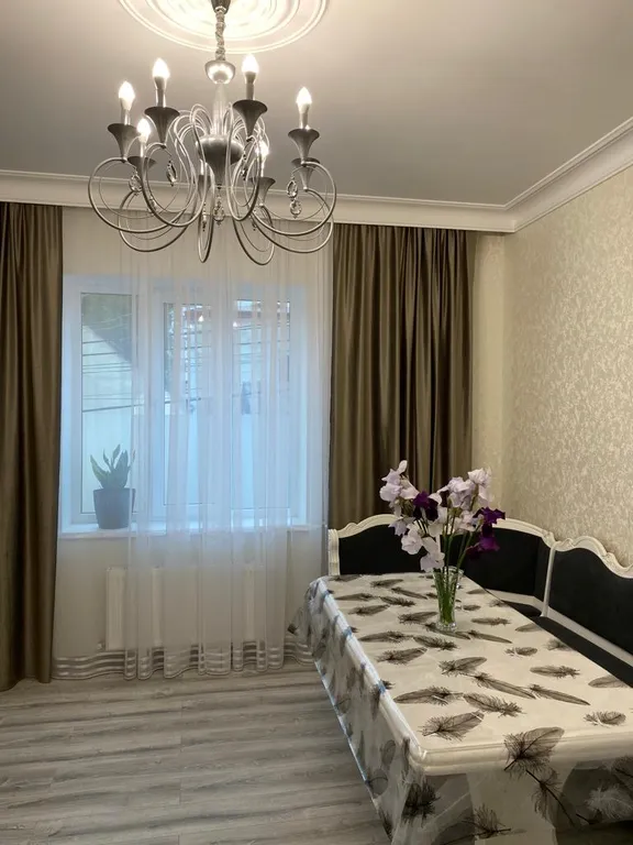 Квартира Чистая уютная с новым ремонтом — аренда посуточно в Махачкала