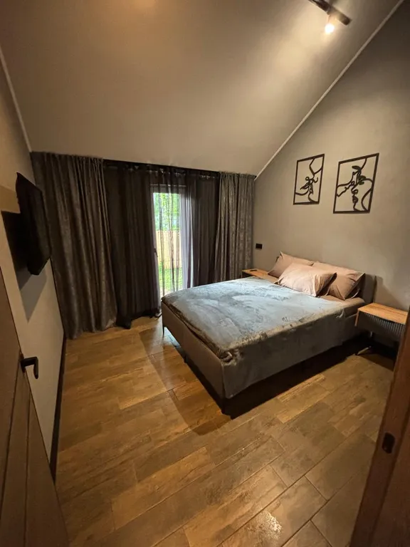 Новый, уютный дом