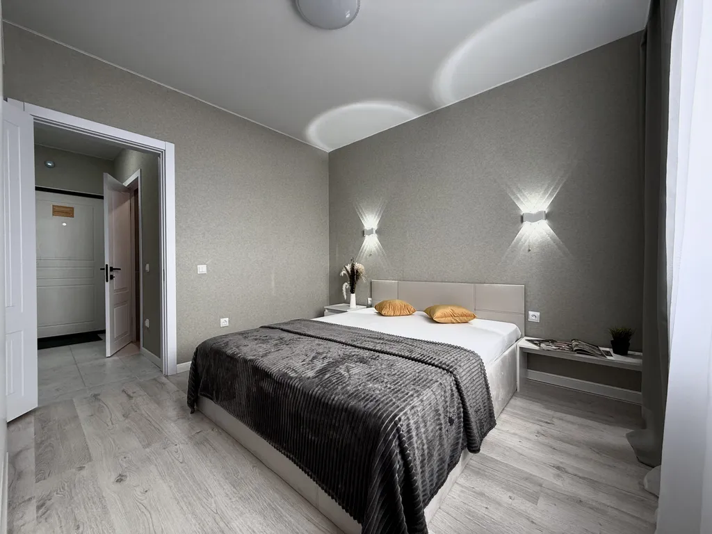 Евродвушка в районе Дубки, Чкалова, Лента