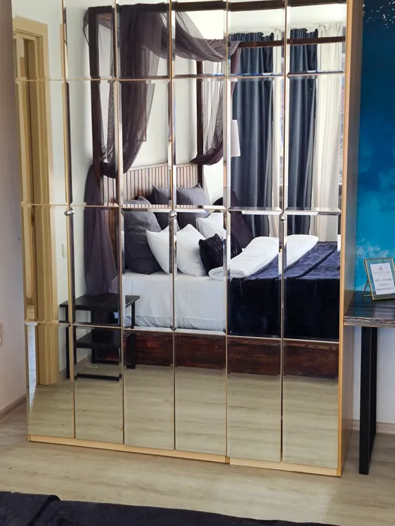 Апартаменты Мириады с большой кроватью