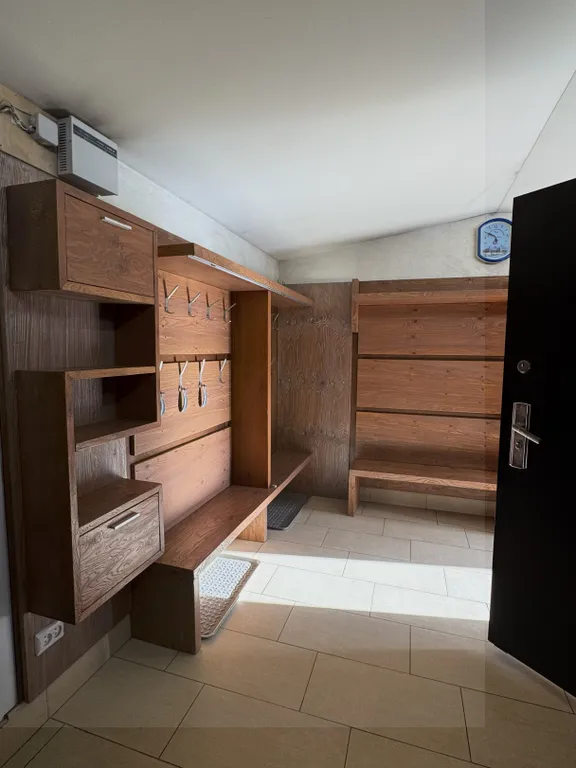 Уютный коттедж с баней и тёплым бассейном