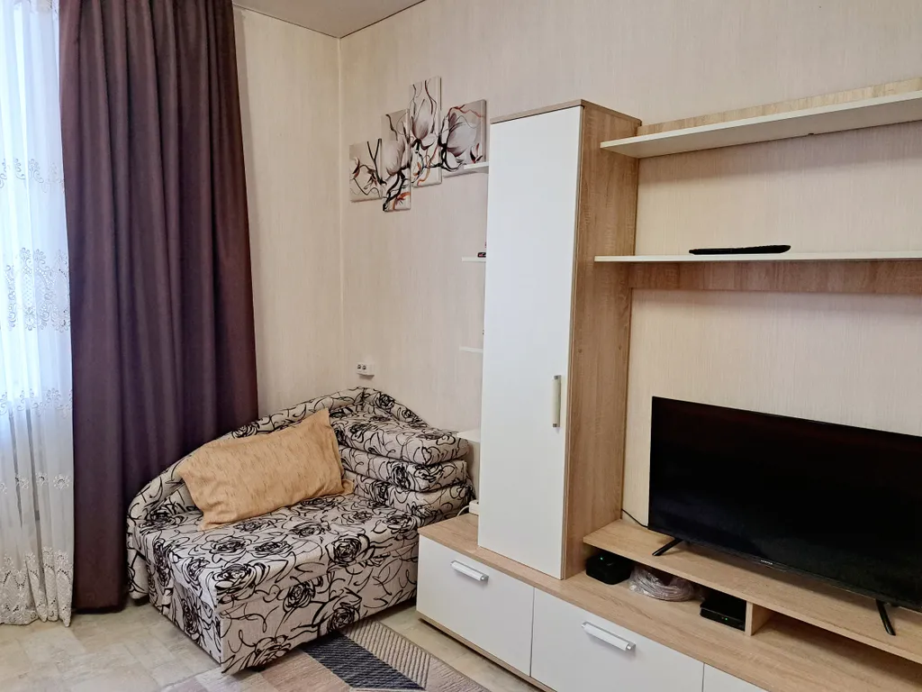 Квартира Уютная квартира рядом магазины аквапарк выезд на трассу на Воронеж — Курск