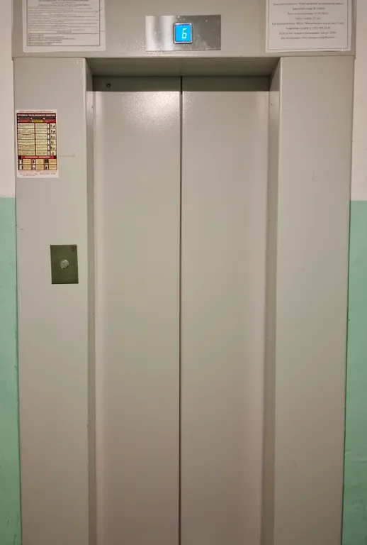 Квартира  с 2-мя изолирован комнатами, в доме с отличным расположением