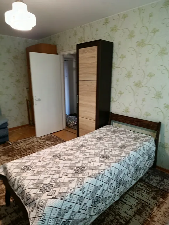 Однокомнатная квартира рядом с кинотеатром Мир