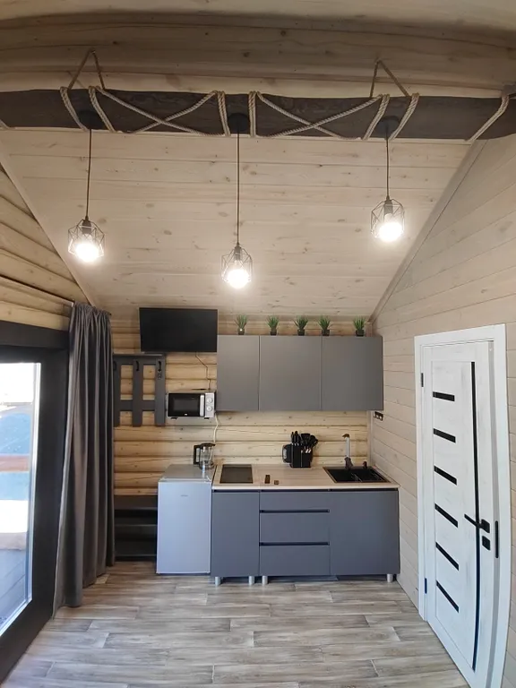 Уютный домик с видом на горы