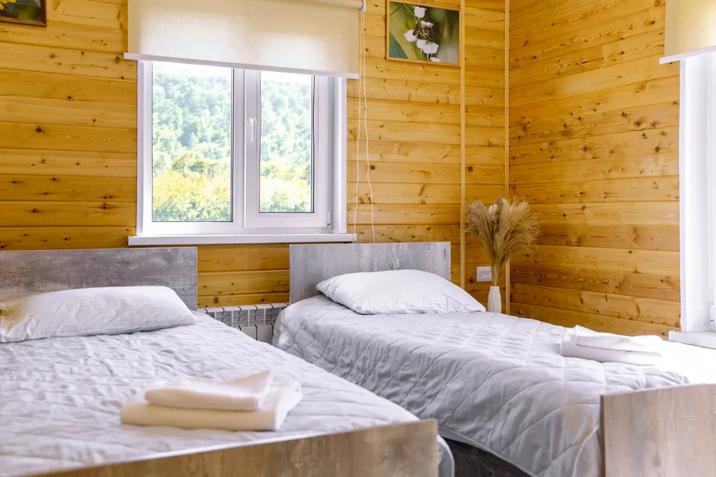 Коттедж в 10 минутах езды от города