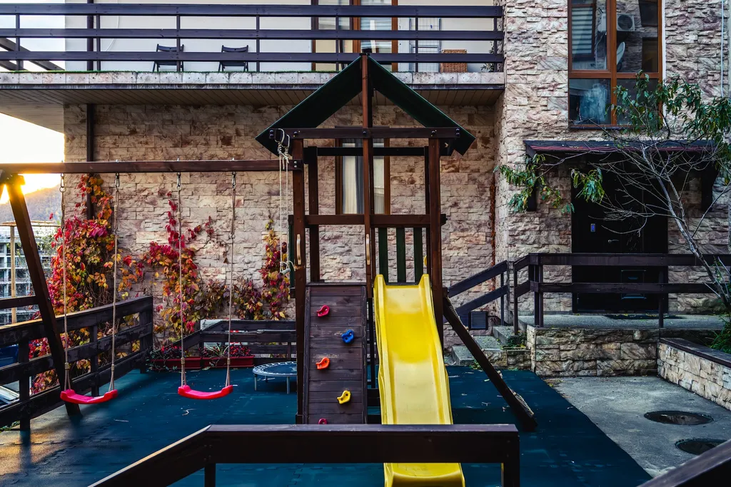 Апартаменты Woodland дизайн-оазис с двориком для 4 гостей