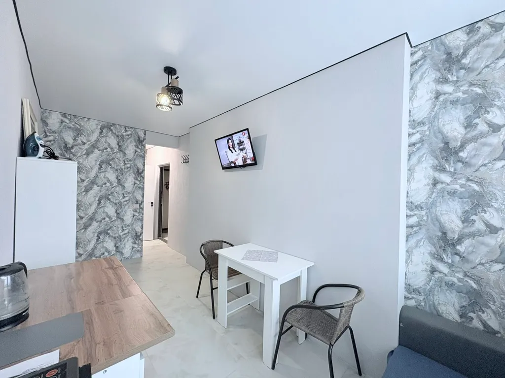 Квартира Апартаменты у метро Аэродромная и ТЦ Авиа молл — аренда посуточно в Минск