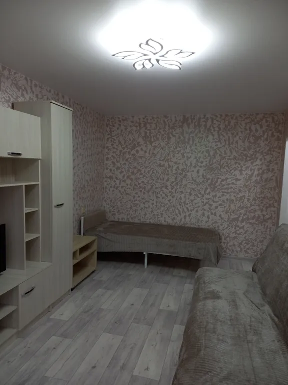 Квартира Уютная, теплая квартира в центре посёлка — Новоуральск