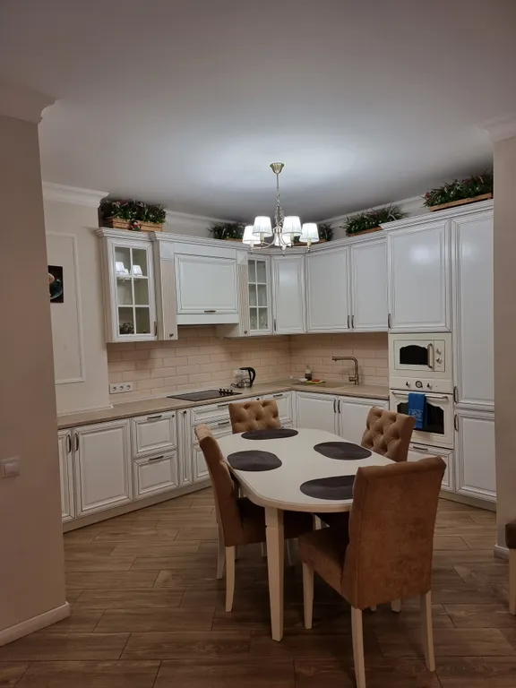 Апартамент в центре рядом с подъемником с балконом