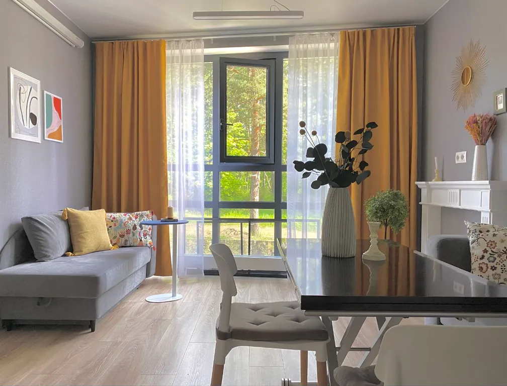 Уютные апартаменты на берегу моря с видом на лес