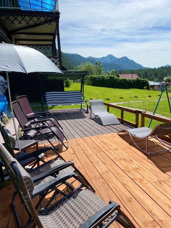 Коттедж для больших компаний на Алтае