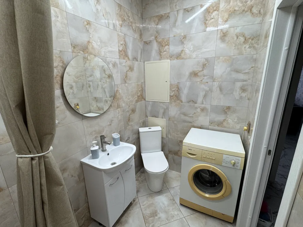 Уютная новая квартира с видом на горы