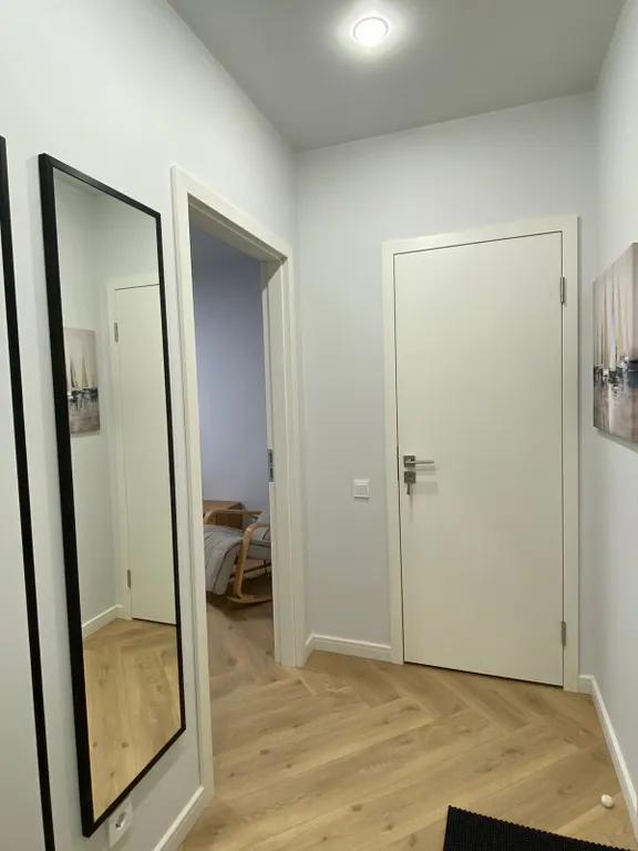 Апартаменты с бассейном на берегу моря