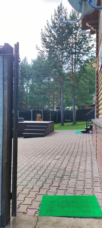 Уютный дом с камином и кедровой баней-бочкой на дровах