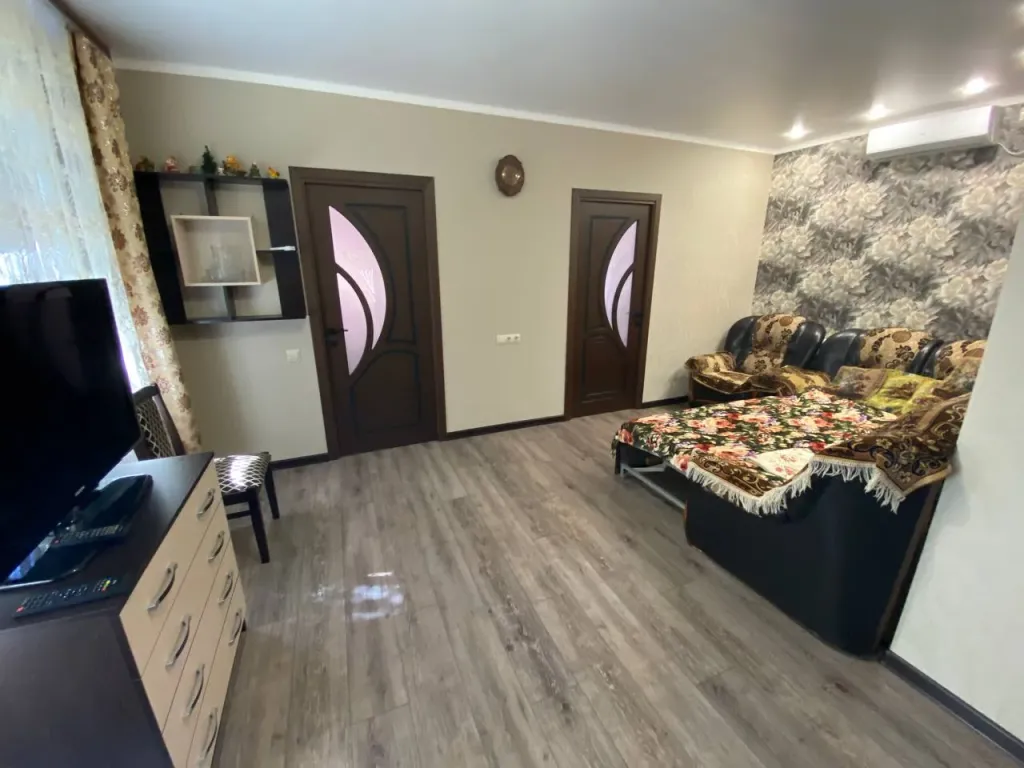 Домик у моря