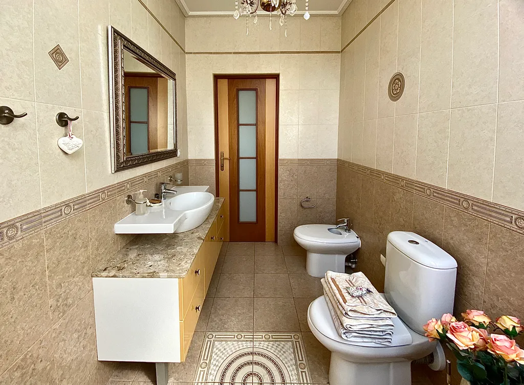 Роскошный коттедж у моря