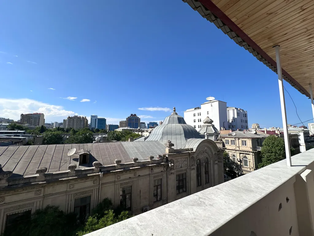 Shakespaere apartment