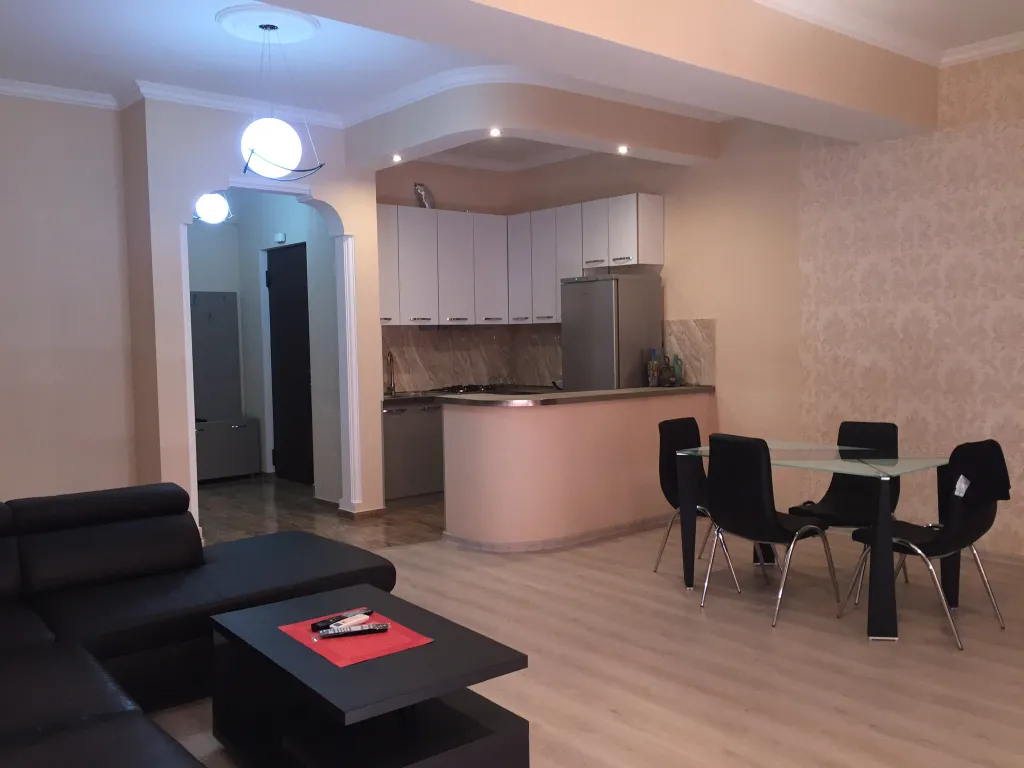 Квартира Holiday apartment — аренда посуточно в Тбилиси