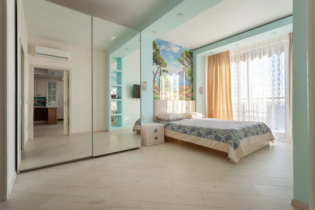 Апартаменты в центре с видом на море