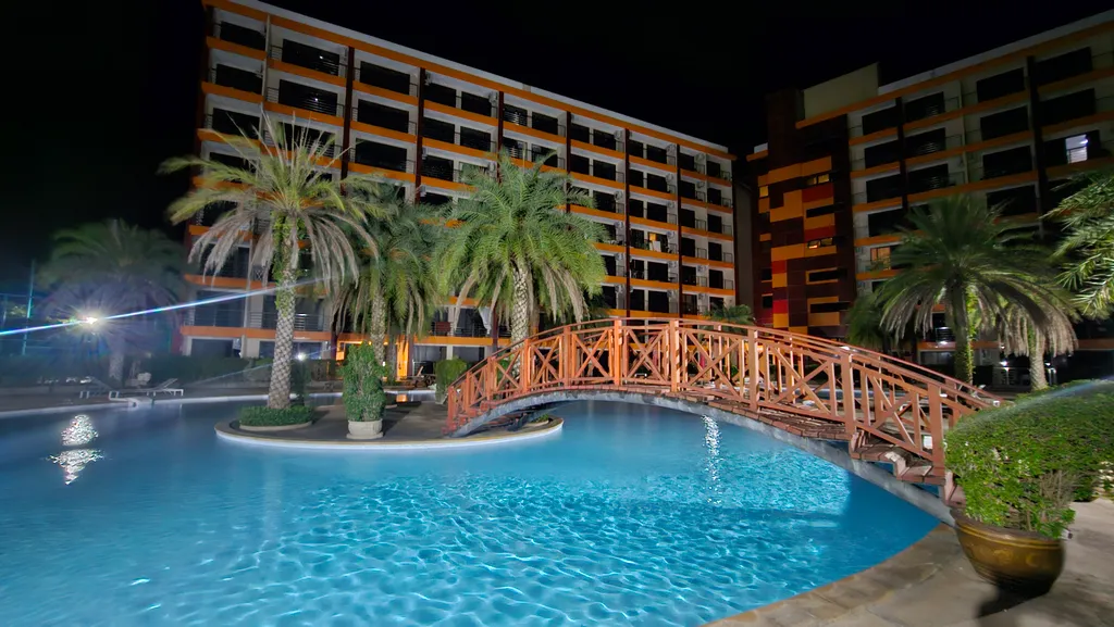 Студия с видом на закат