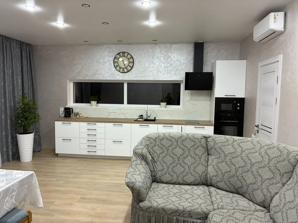 Уютный нoвый дом в идеaльном мecте для кoмфортногo oтдыxa