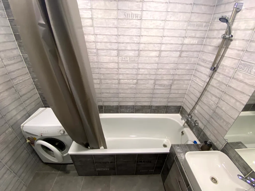 Уютная двушка с закрытым двором около аквапарка