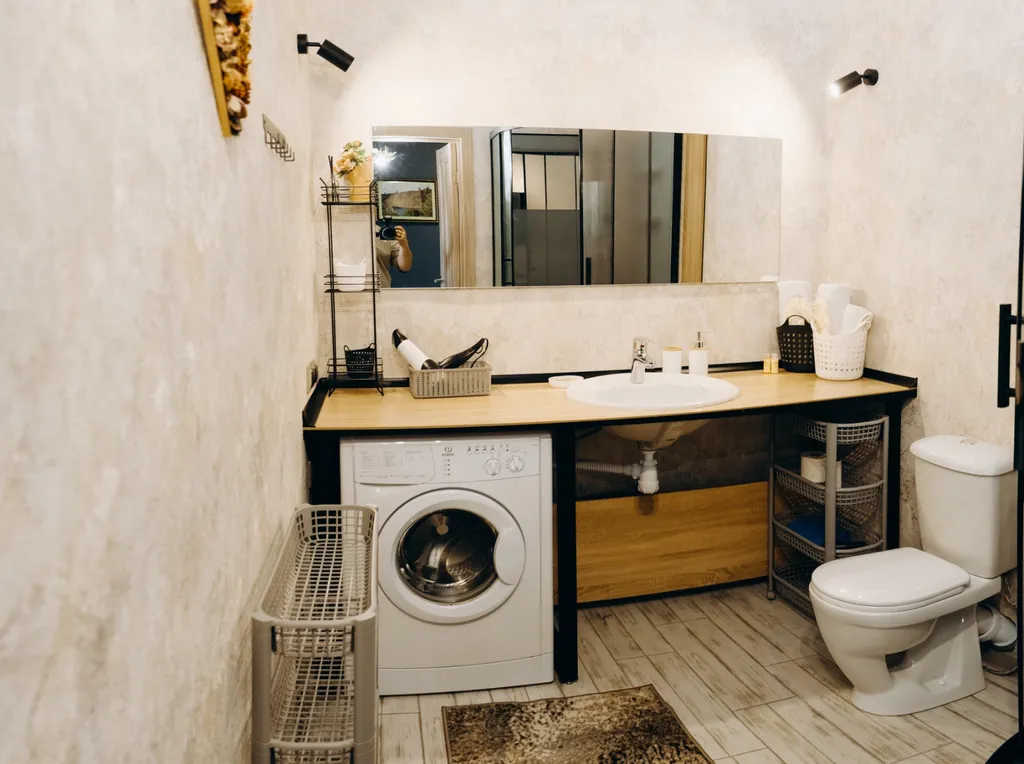 Уютная студия с дизайнерским ремонтом