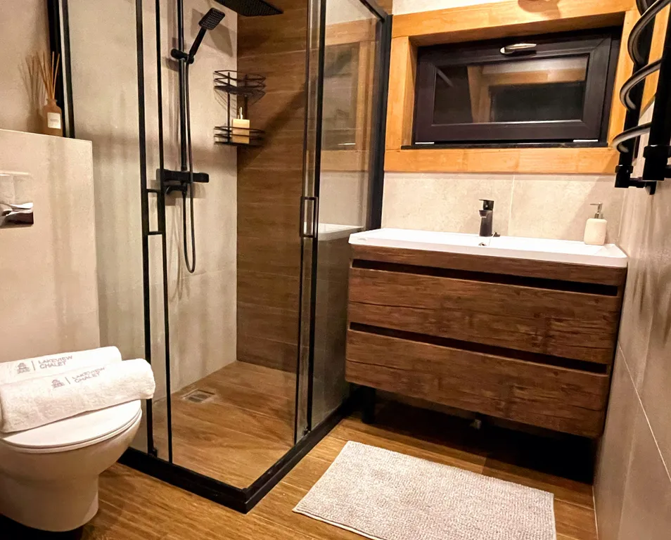 Альпийское шале Lakeview