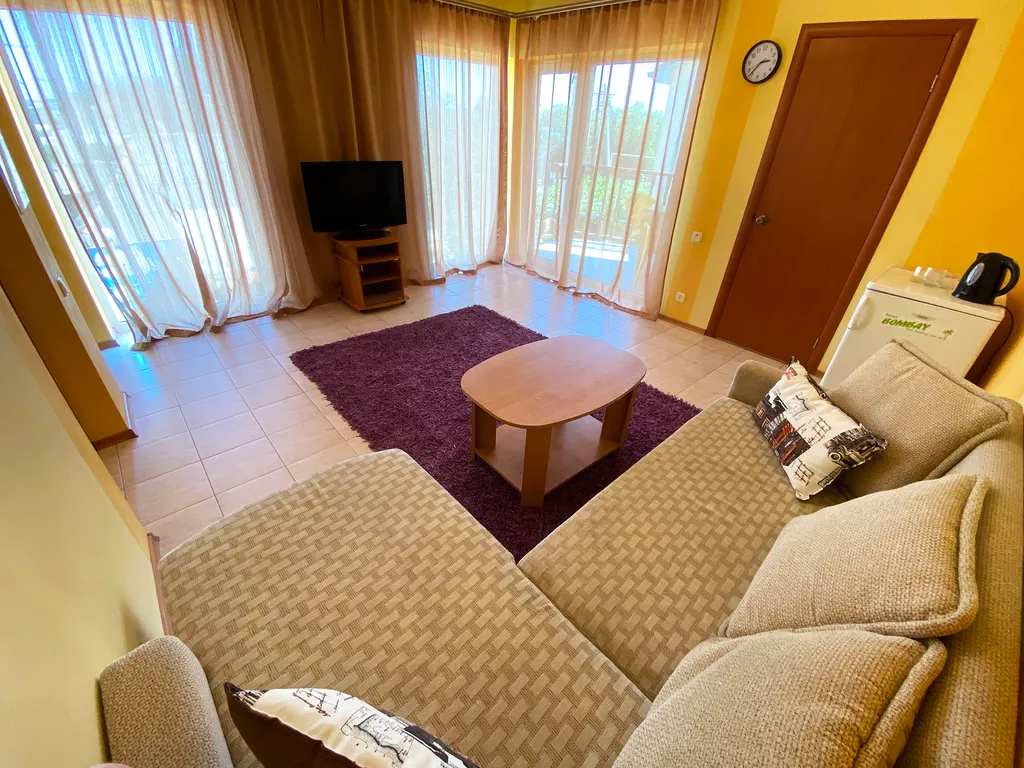 Двухкомнатный номер Люкс (40 м.кв.)