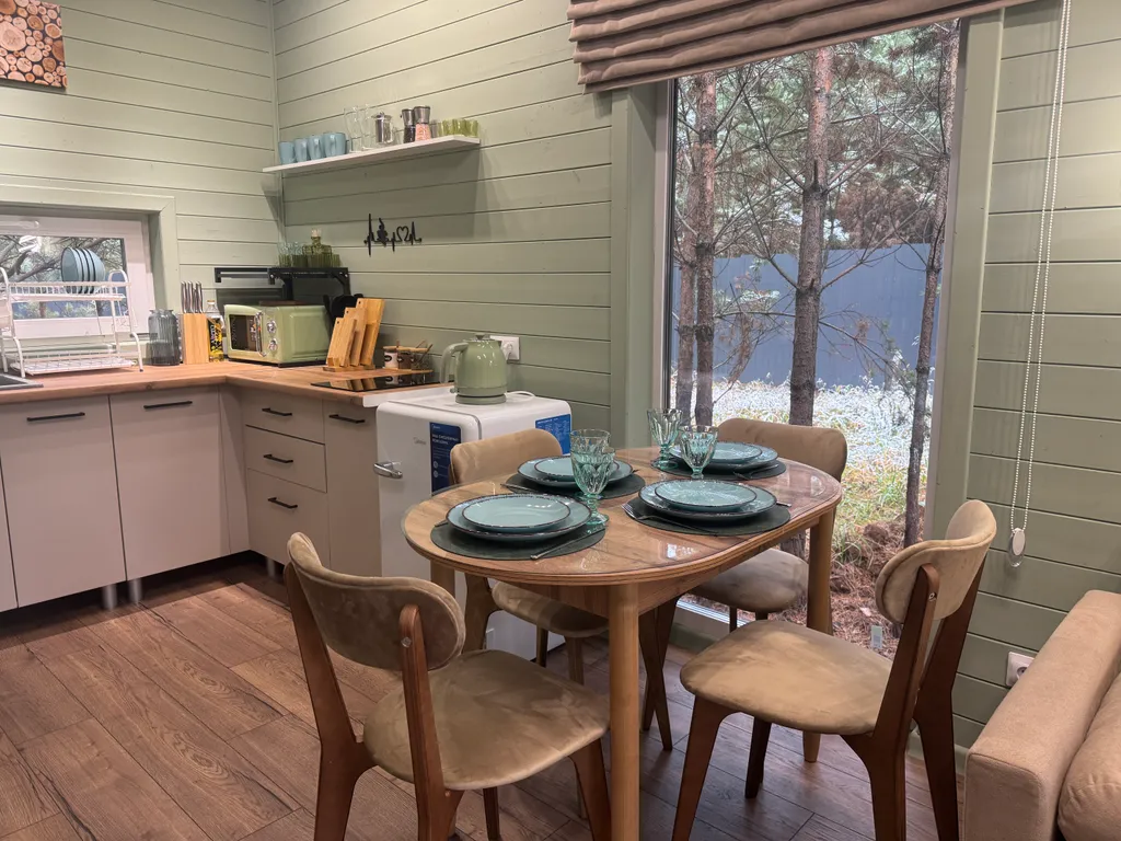 Уютный домик барн хаус в лесу с баней