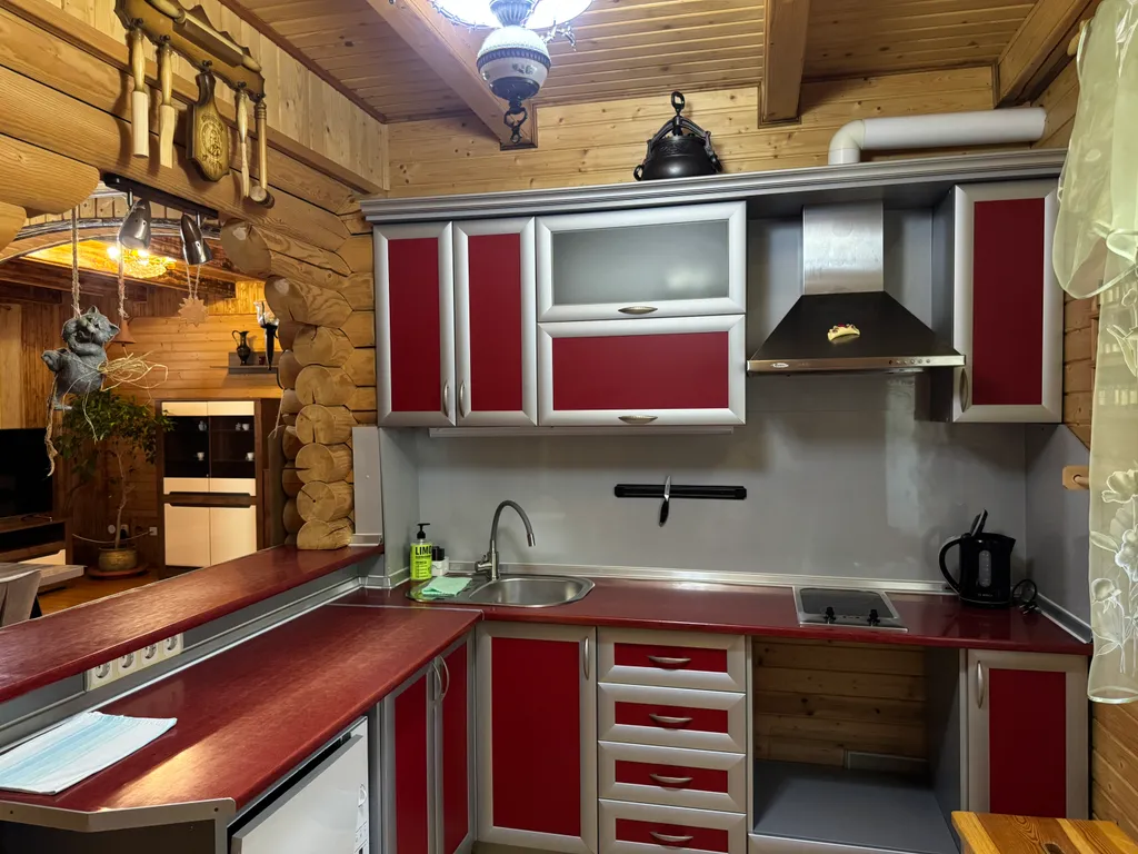 Уютный деревянный дом