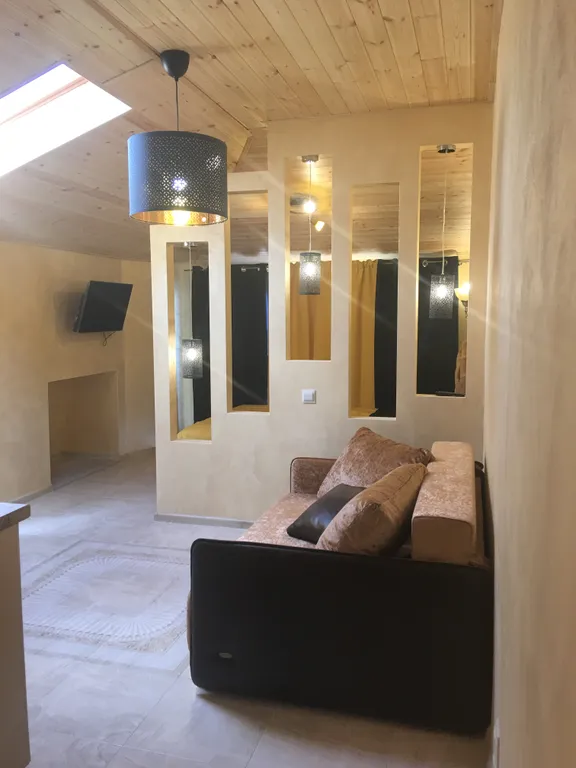 Видовая студия на мансарде под горой Кошка