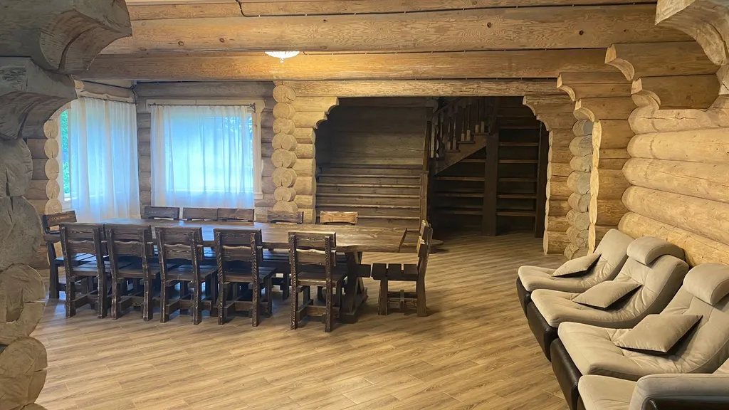 4-комнатный Дом