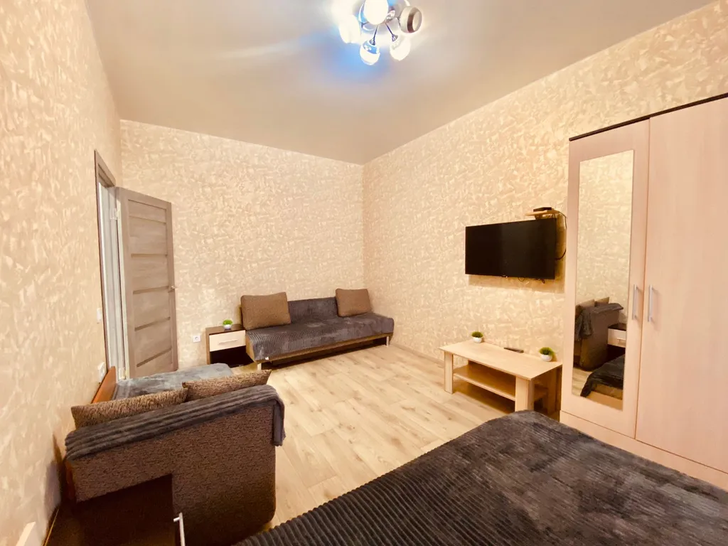 Улучшенная однокомнатная квартира — аренда посуточно в Тамбов