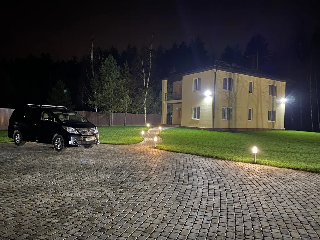 Коттедж Коттедж у леса с бассейном — Белоозёрский